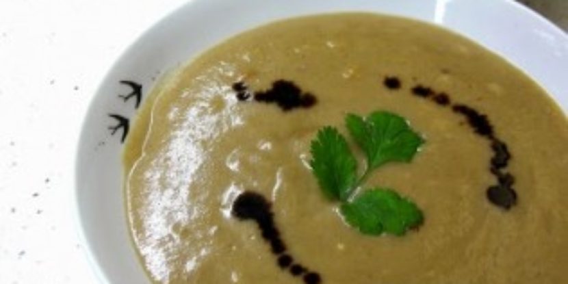 VELOUTÉ DE COGUMELOS E FILÉ